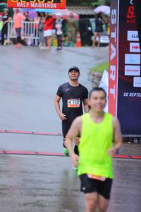 BIB: 1137
                            <button type="button" onclick="openModal(5737931)" class="btn btn-primary btn-sm float-right btn-popup" data-toggle="modal" data-target=".modal-high-quality">
                        <i class="fas fa-shopping-cart"></i> Add to Cart
                    </button>
                                            <button type="button" onclick="isThisMe(5737931, true)" class="btn btn-success btn-sm float-right btn-popup btn-isme hidden" data-toggle="tooltip" data-placement="bottom" title="นี่คือรูปของคุณใช่ไหม คลิกที่นี่เพื่อเอาเข้าอัลบั้ม">
                        <i class="fas fa-plus"></i> Add to album
                    </button>
                    <button type="button" onclick="isThisMe(5737931, false)" class="btn btn-warning btn-sm float-right btn-popup btn-isnotme hidden">
                        <i class="fas fa-ban"></i> Remove from album
                    </button>